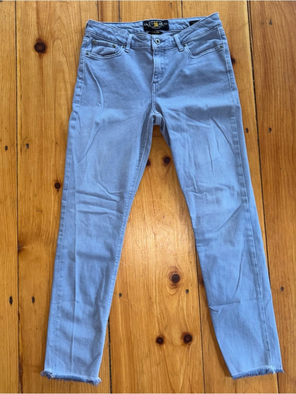 Lucky Brand Lolita Skinny Jeans Blue Size 6 / 28 Frayed Hem